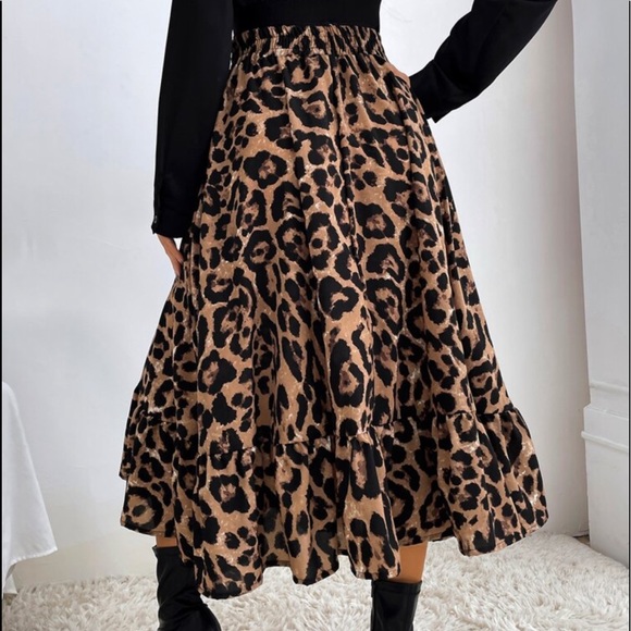 Boho Leopard Animal Print Ruffle Midi Skirt - Picture 2 of 7